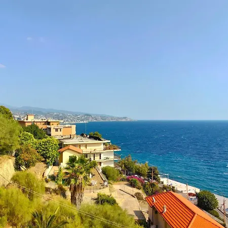 Alba Da Sogno A Appartement San Remo