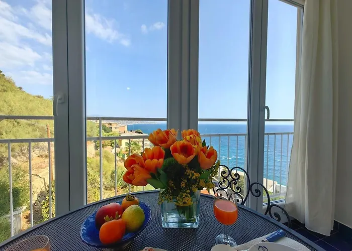 Alba Da Sogno A Apartment Sanremo