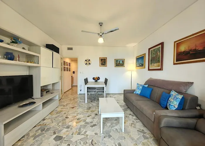 Alba Da Sogno A Apartment Sanremo